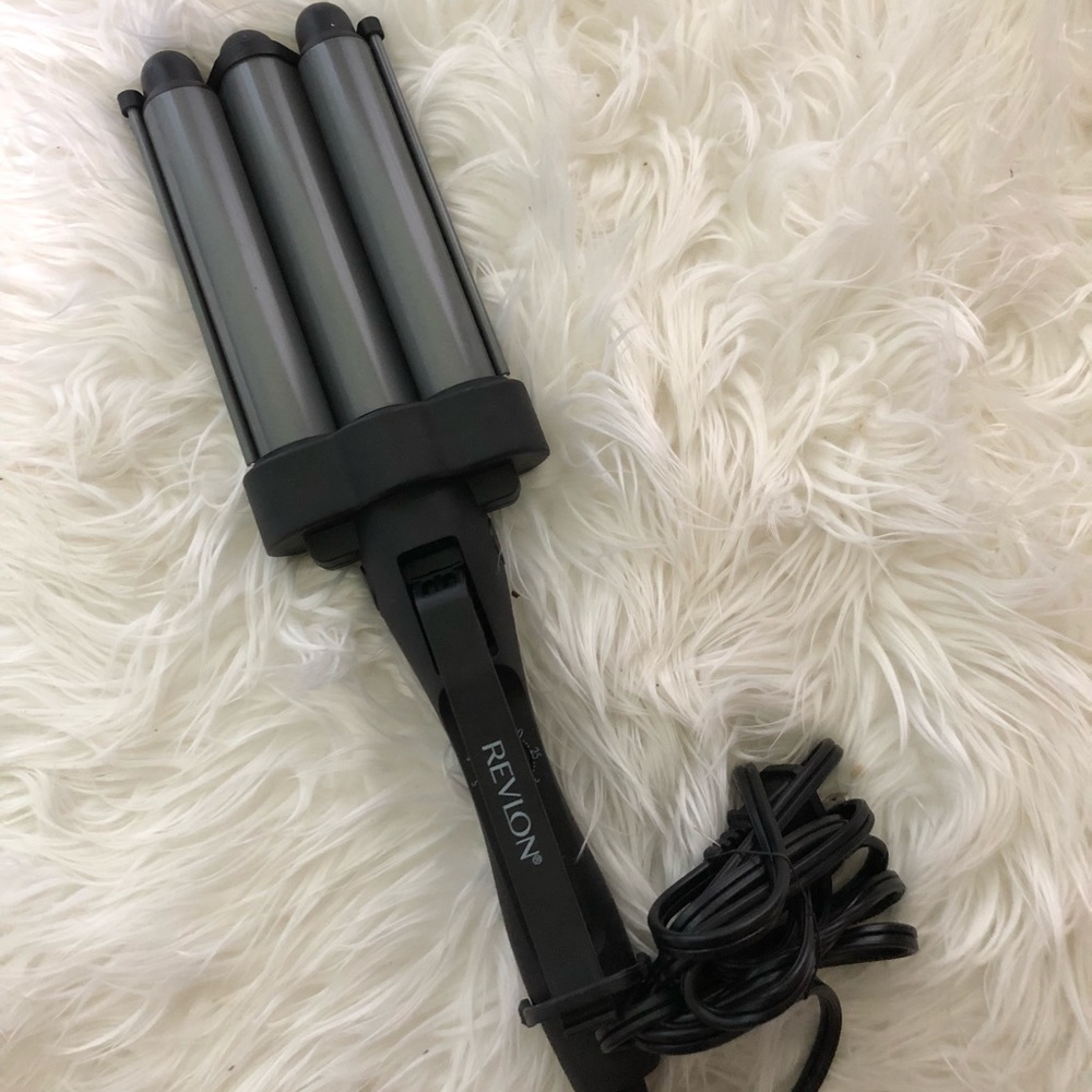 Wavy hair crimper beach waves